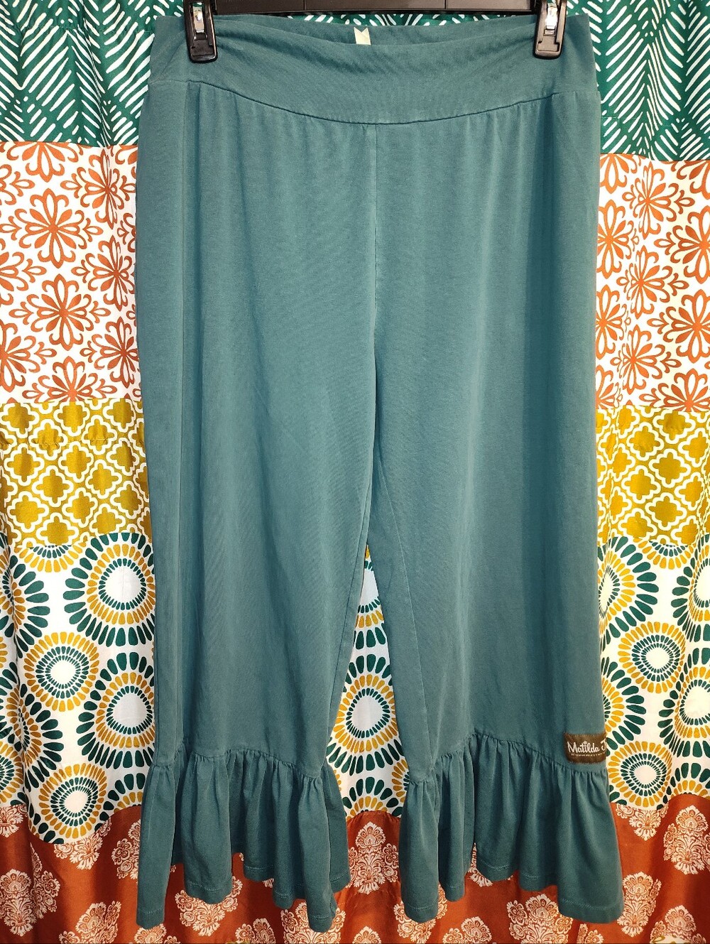 Matilda Jane Forrest Green Ruffle Capri Pants Size XL